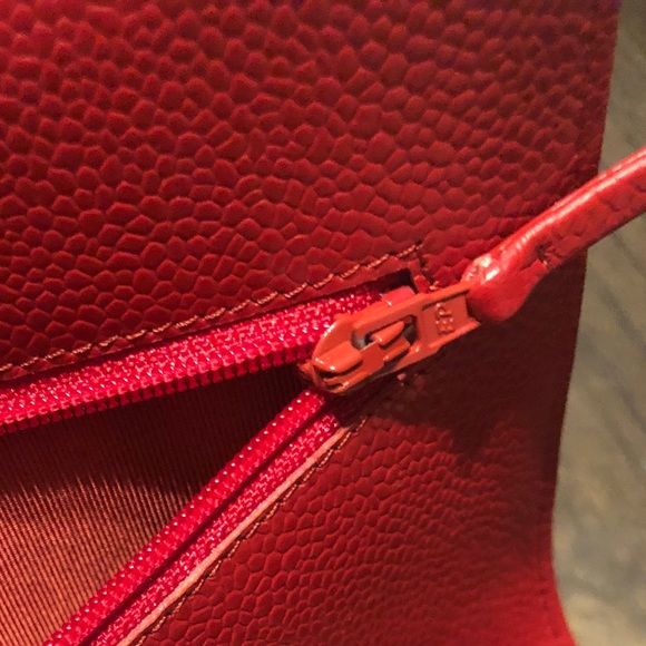Chanel Bag Wallet On Chain in Red Caviar Leather Crossbody Silver Hardware - Picture 8 of 9